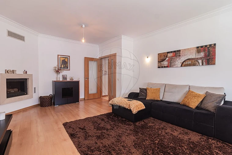 Apartamento T2 para Venda em Alhos Vedros Foto 2