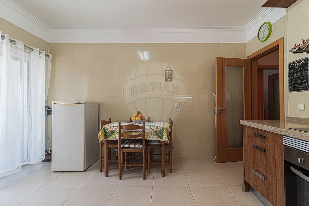 Apartamento T2 para Venda em Alhos Vedros Foto 11
