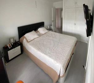 Apartamento T4 para Venda em Agualva e Mira-Sintra