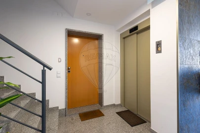 Apartamento T3 para Venda em Marvila, Ribeira Santarém, São Salvador, São Nicolau