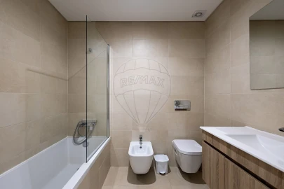 Apartamento T3 para Venda em Marvila, Ribeira Santarém, São Salvador, São Nicolau