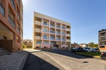 Apartamento T3 para Venda em Marvila, Ribeira Santarém, São Salvador, São Nicolau