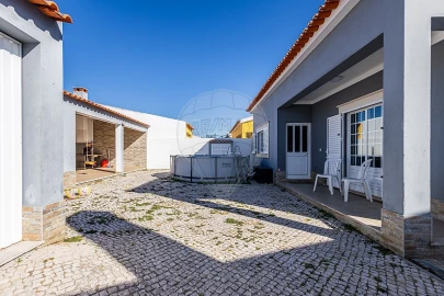Moradia T3 para Venda em Fazendas de Almeirim