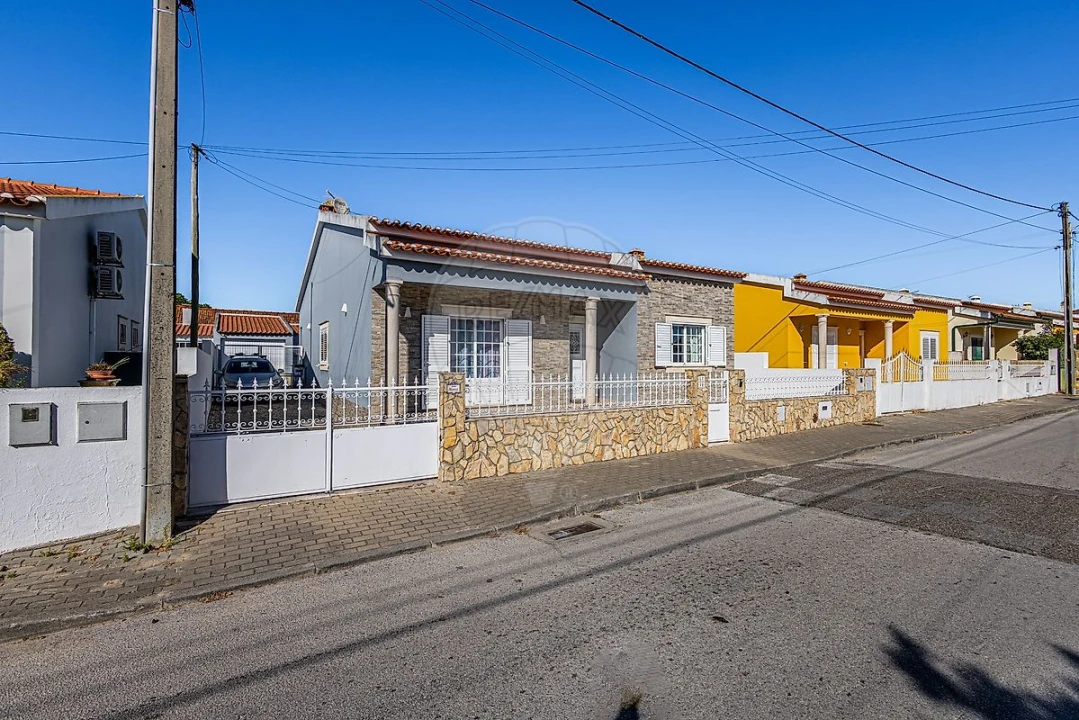 Moradia T3 para Venda em Fazendas de Almeirim Foto 13