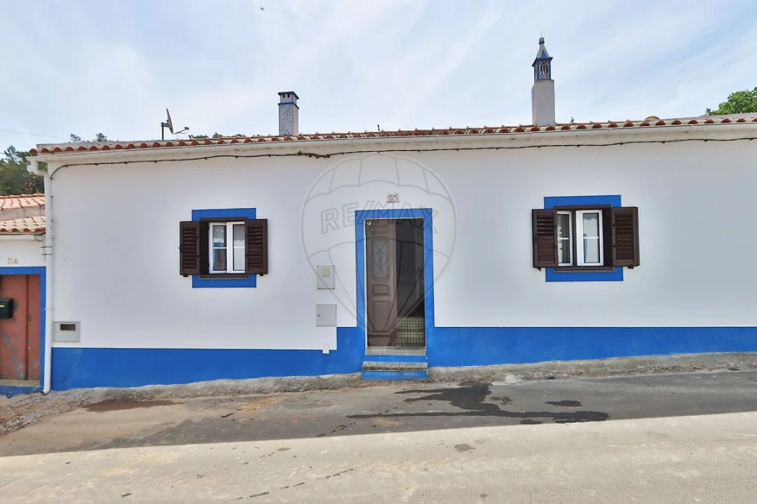 Moradia T3 para Venda em São Martinho das Amoreiras Foto 17