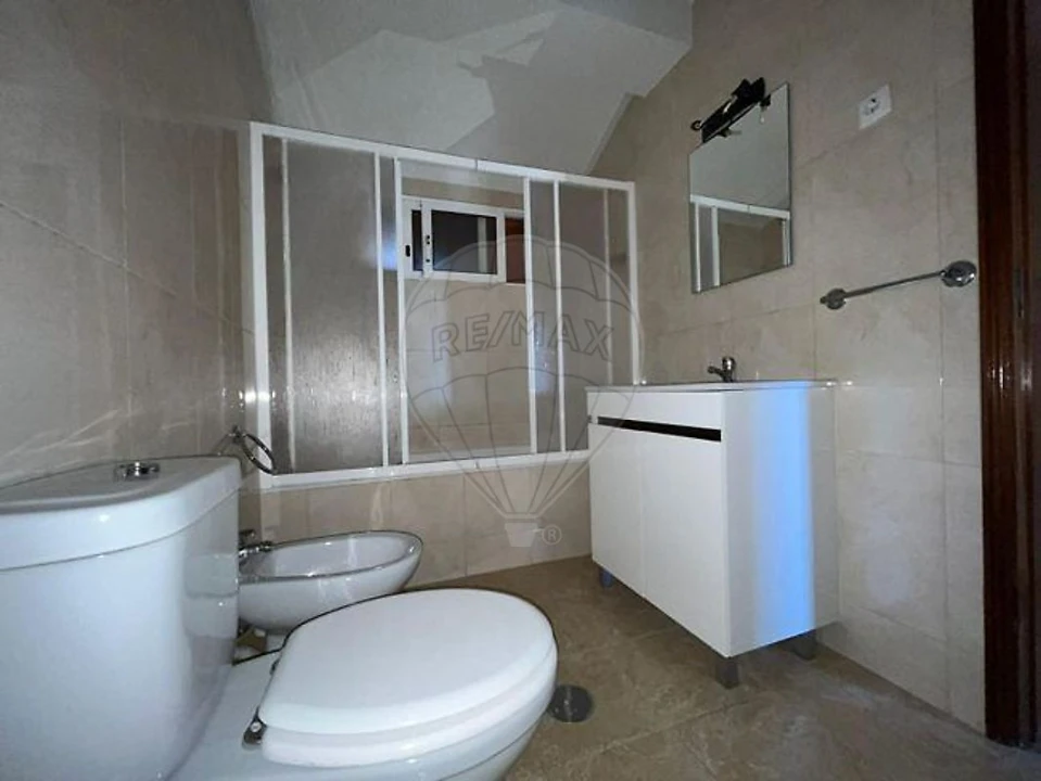 Apartamento T1 para Venda em Ovar, São João, Arada e São Vicente de Pereira Jusã Foto 8