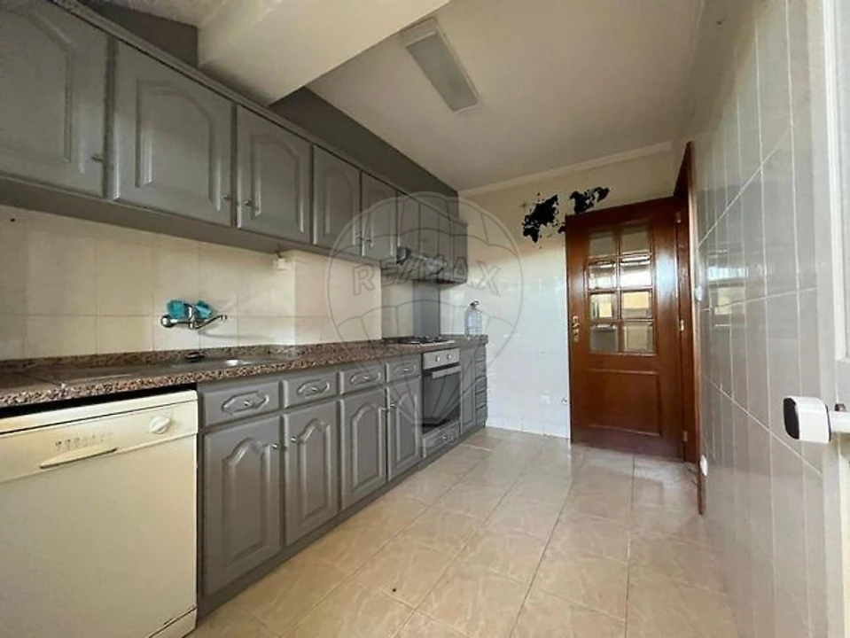 Apartamento T1 para Venda em Ovar, São João, Arada e São Vicente de Pereira Jusã Foto 10