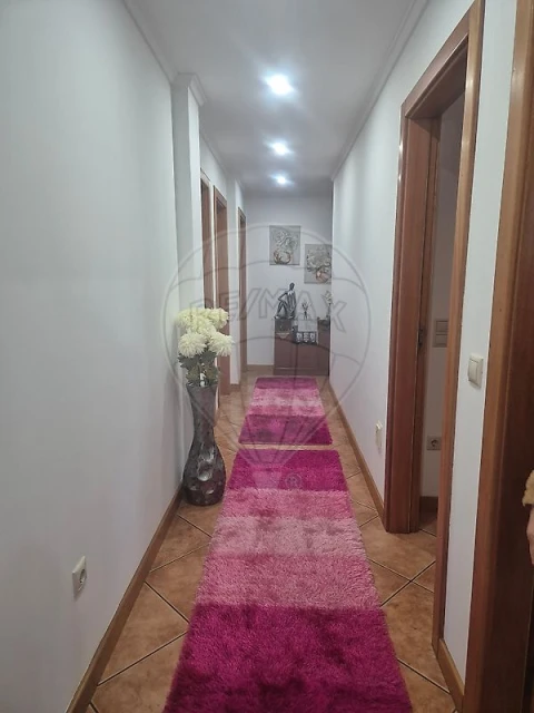 Moradia T3 para Venda em Loureiro