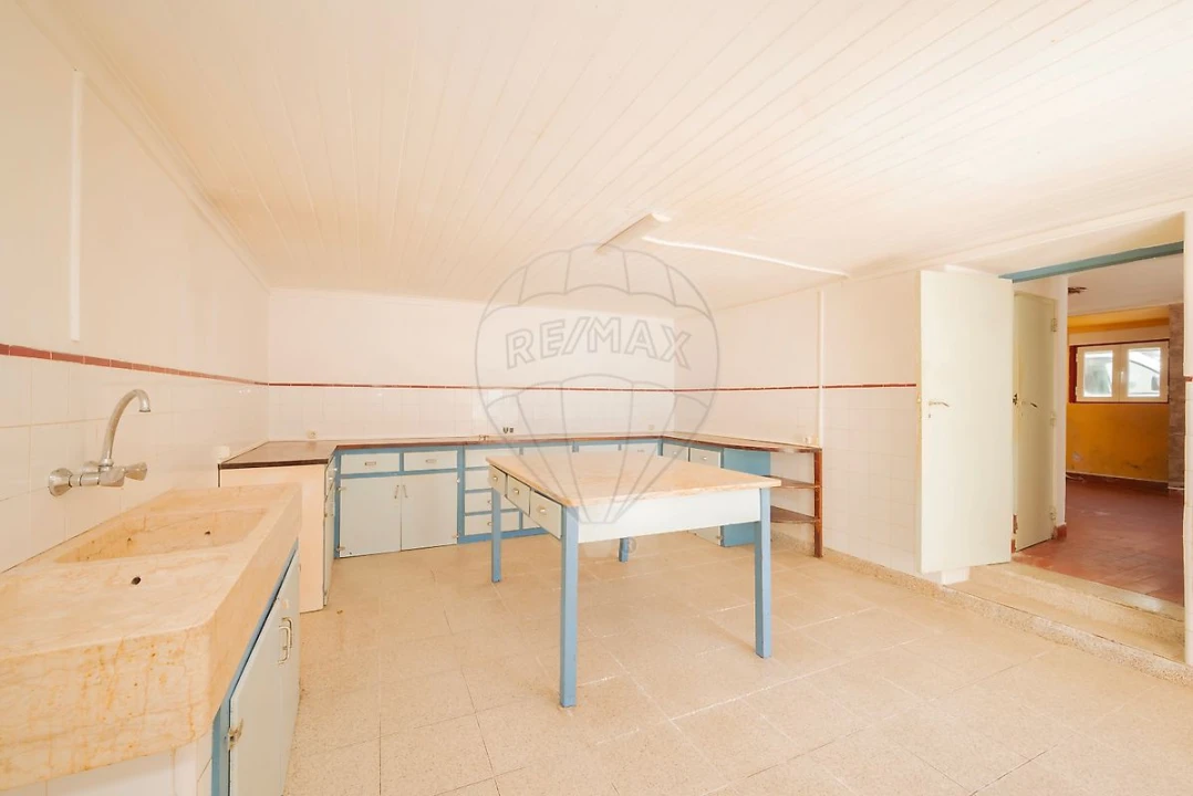 Moradia T8 para Venda em Colares Foto 33