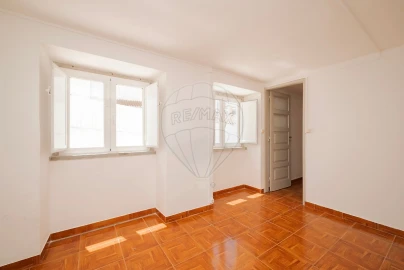 Moradia T8 para Venda em Colares