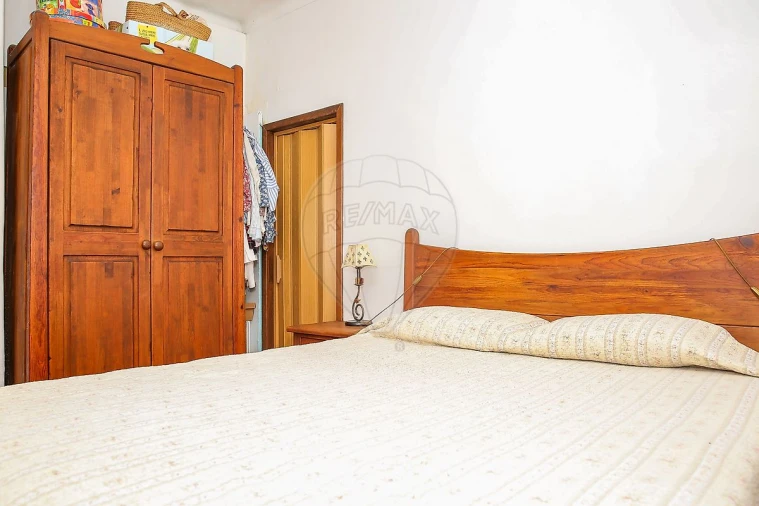 Apartamento T2 para Venda em Vila Franca de Xira Foto 3
