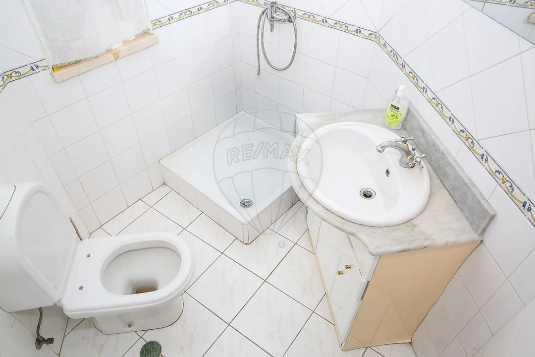 Apartamento T3 para Venda em Azambuja Foto 28