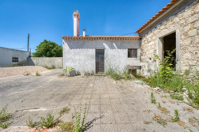 Quinta T2 para Venda em Achete, Azoia de Baixo e Póvoa de Santarém