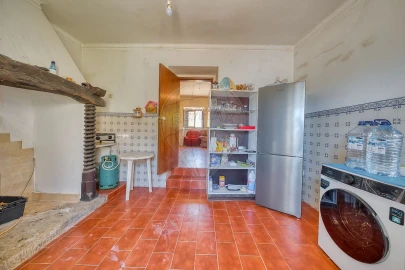 Quinta T2 para Venda em Achete, Azoia de Baixo e Póvoa de Santarém