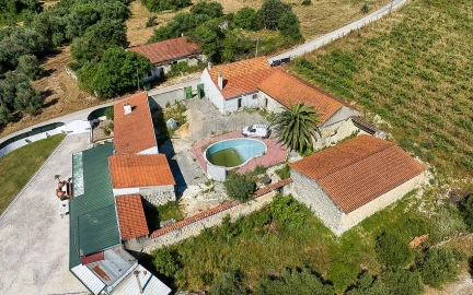 Quinta T2 para Venda em Achete, Azoia de Baixo e Póvoa de Santarém