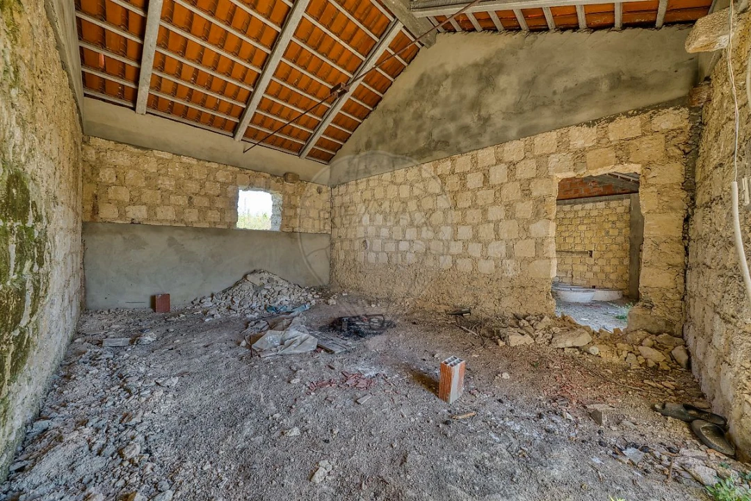 Quinta T2 para Venda em Achete, Azoia de Baixo e Póvoa de Santarém Foto 27