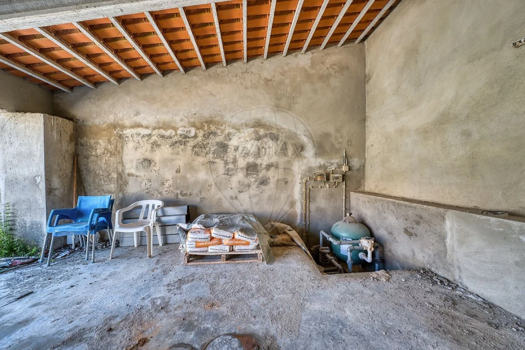 Quinta T2 para Venda em Achete, Azoia de Baixo e Póvoa de Santarém Foto 32