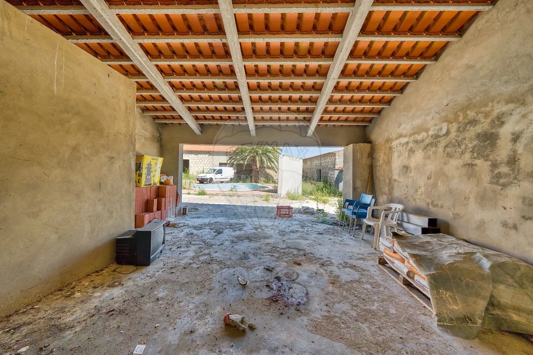 Quinta T2 para Venda em Achete, Azoia de Baixo e Póvoa de Santarém Foto 33