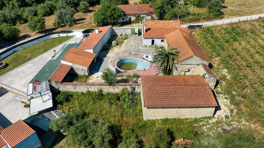 Quinta T2 para Venda em Achete, Azoia de Baixo e Póvoa de Santarém