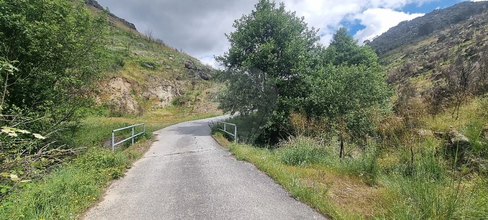 Terreno para Venda em Aldeia Nova Foto 10