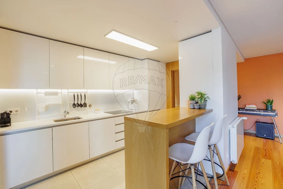 Apartamento T2 para Venda em Ramalde Foto 15