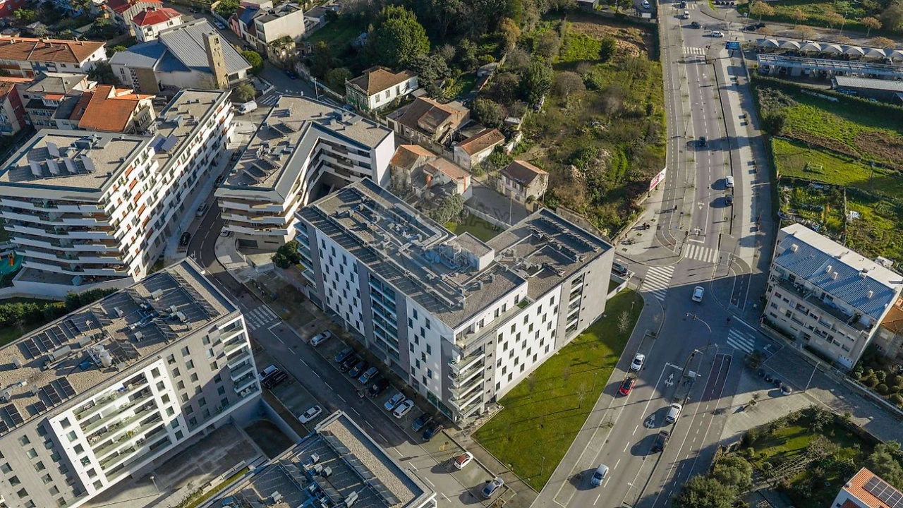 Apartamento T2 para Venda em Ramalde Foto 37