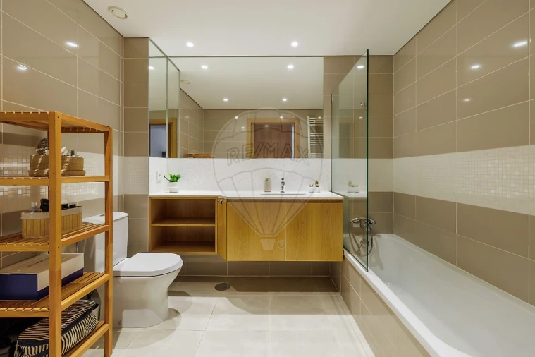 Apartamento T2 para Venda em Ramalde Foto 2
