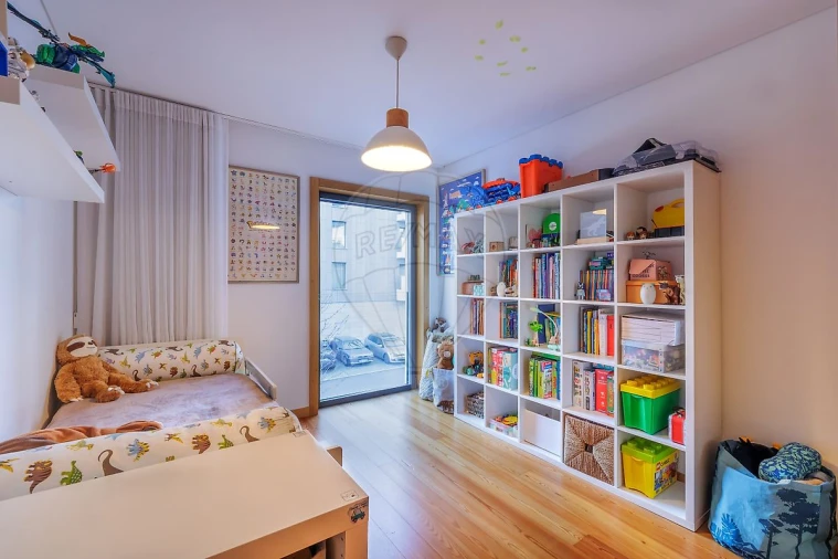 Apartamento T2 para Venda em Ramalde Foto 6