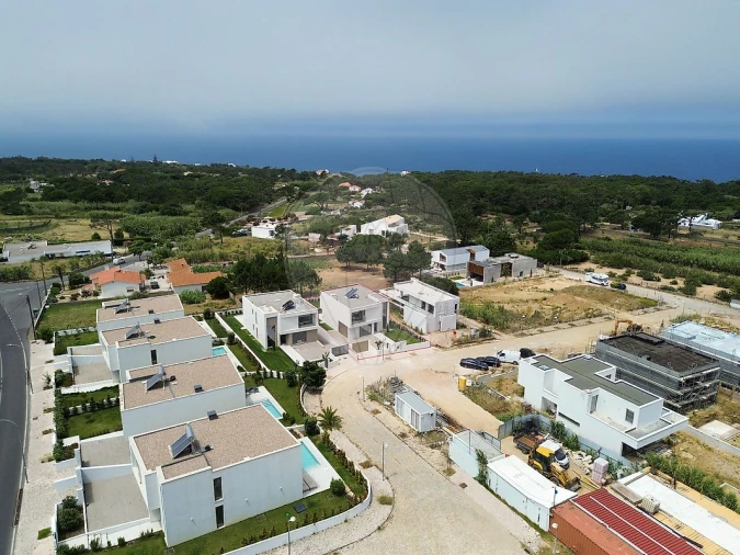 Moradia T4 para Venda em São João das Lampas e Terrugem Foto 40