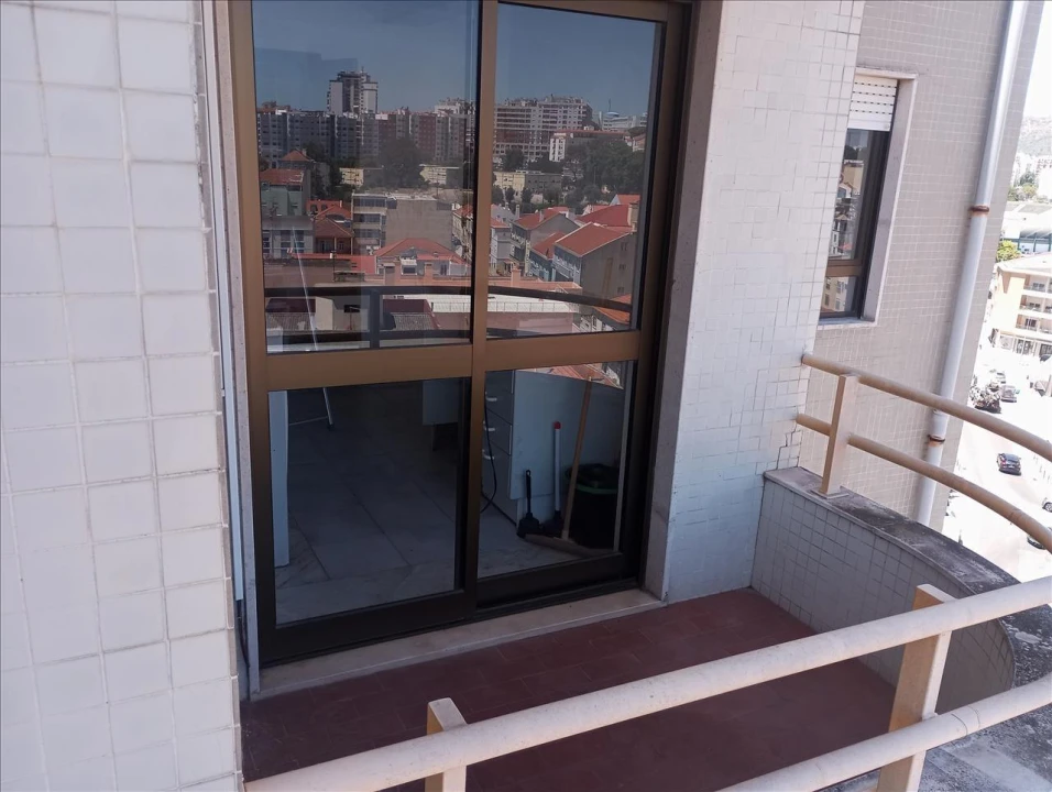 Apartamento T3 para Venda em União das Freguesias de Setúbal Foto 4