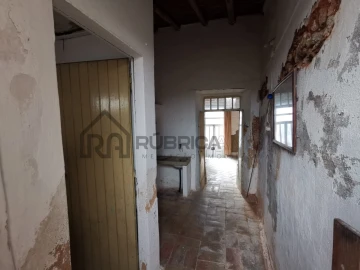 Moradia T2 para Venda em Loule (São Clemente)