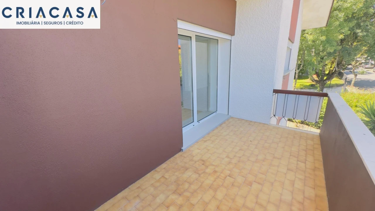 Apartamento T4 para Venda em Rio de Loba Foto 12