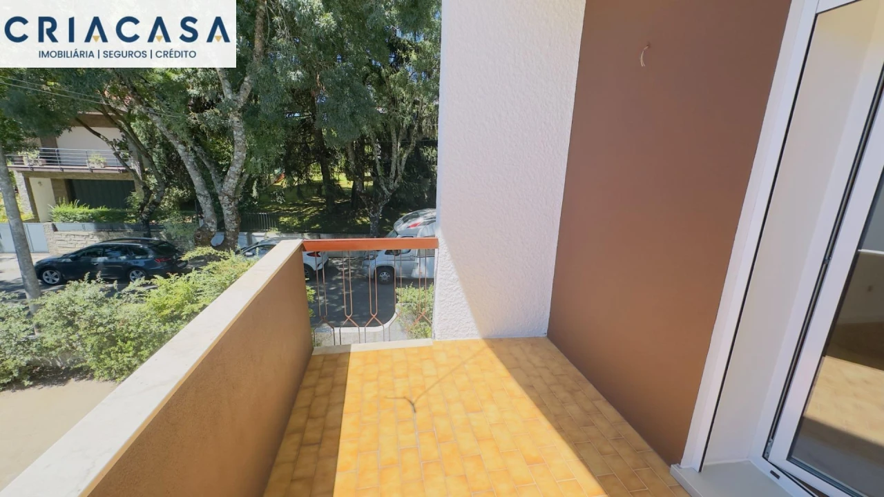 Apartamento T4 para Venda em Rio de Loba Foto 27