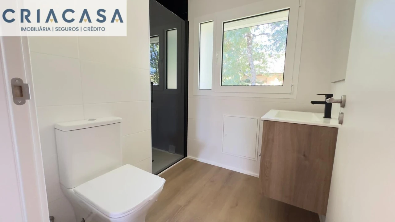 Apartamento T4 para Venda em Rio de Loba Foto 32
