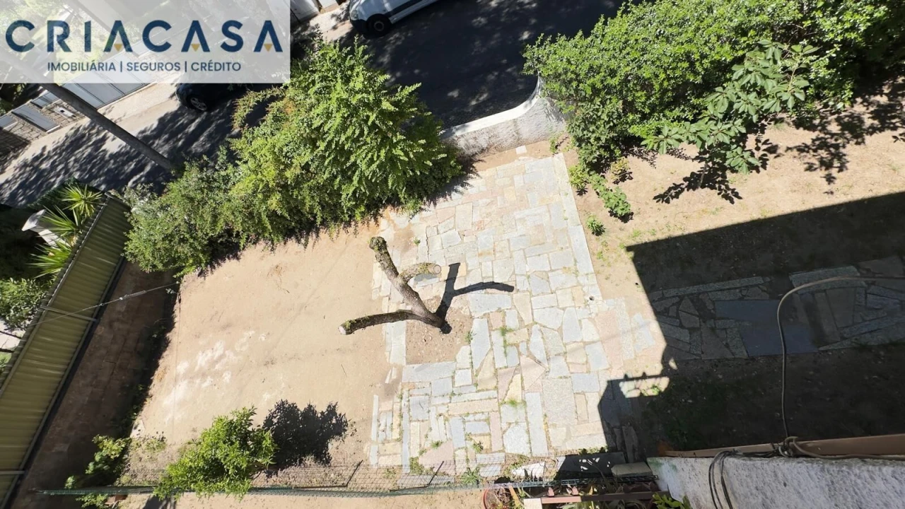 Apartamento T4 para Venda em Rio de Loba Foto 44