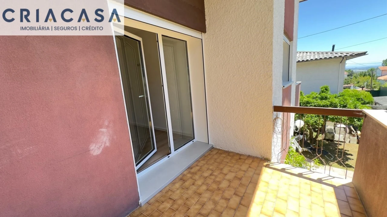 Apartamento T4 para Venda em Rio de Loba Foto 45