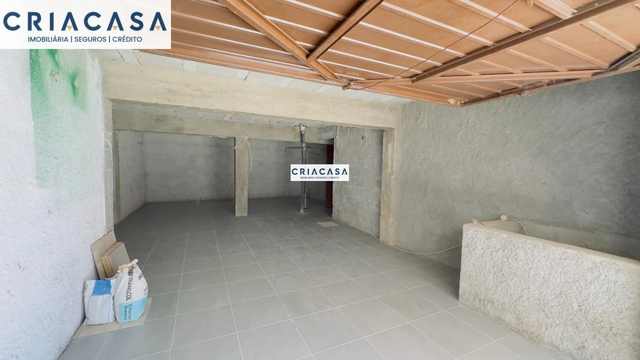 Apartamento T4 para Venda em Rio de Loba Foto 47