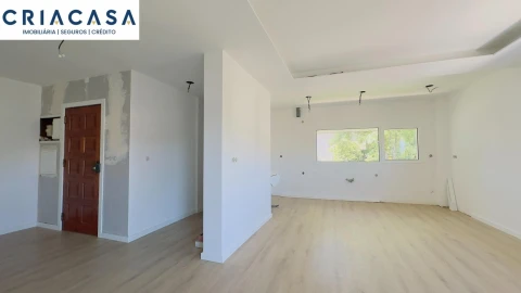 Apartamento T4 para Venda em Rio de Loba