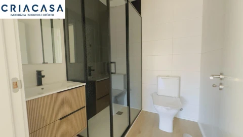 Apartamento T4 para Venda em Rio de Loba