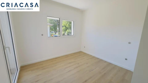 Apartamento T4 para Venda em Rio de Loba