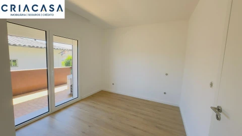 Apartamento T4 para Venda em Rio de Loba