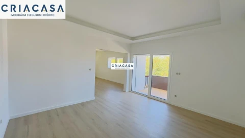 Apartamento T4 para Venda em Rio de Loba