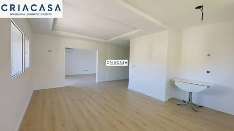 Apartamento T4 para Venda em Rio de Loba