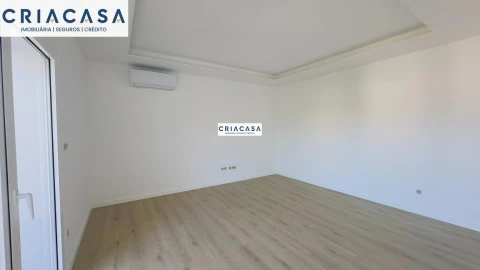 Apartamento T4 para Venda em Rio de Loba