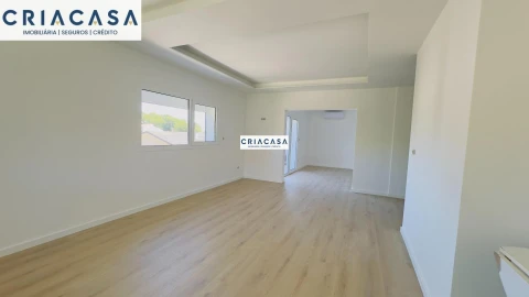 Apartamento T4 para Venda em Rio de Loba