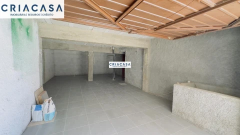 Apartamento T4 para Venda em Rio de Loba