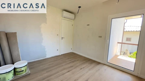 Apartamento T4 para Venda em Rio de Loba
