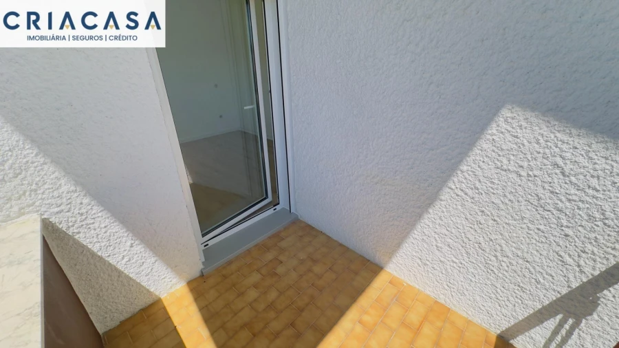 Apartamento T4 para Venda em Rio de Loba Foto 35