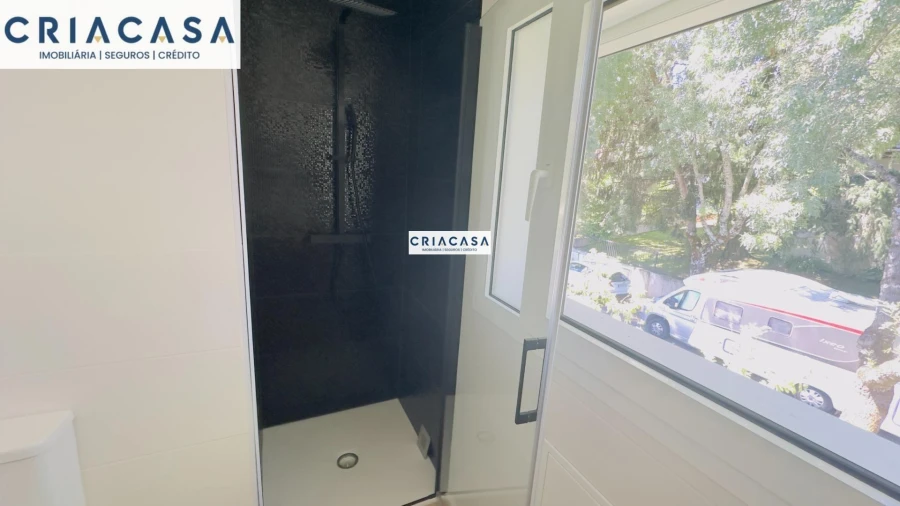 Apartamento T4 para Venda em Rio de Loba Foto 10
