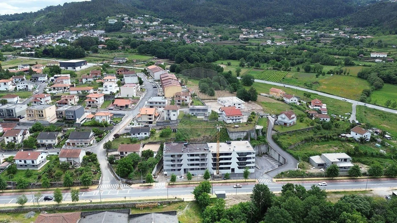 Apartamento T3 para Venda em Ponte da Barca, V.N. Muía, Paço Vedro Magalhães Foto 10